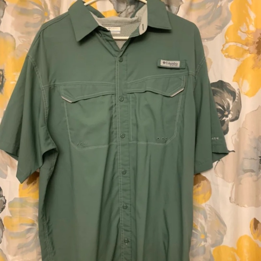 Columbia fishing shirt